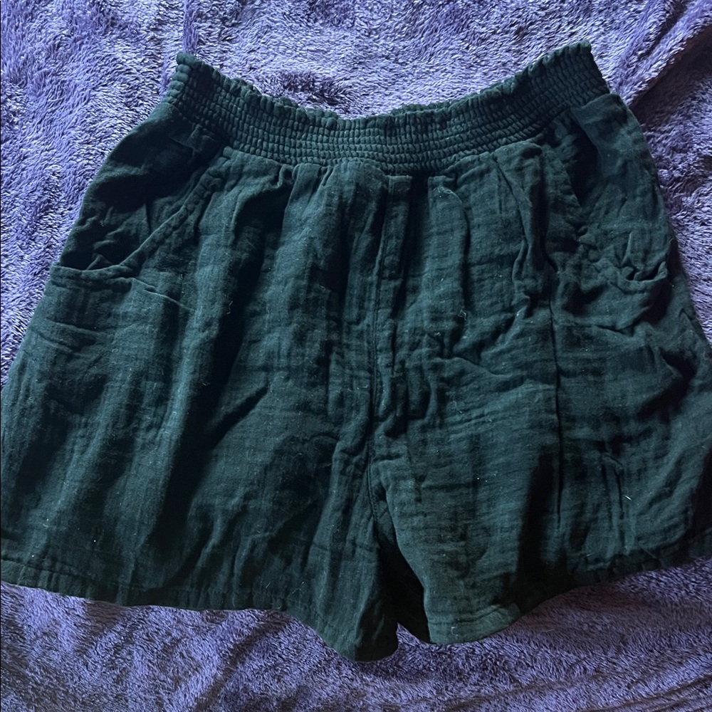 Girl’s Black Linen Shorts